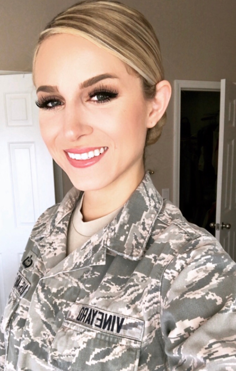 Julia Vineyard, U.S. Air Force